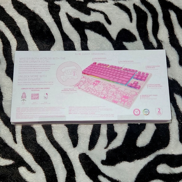 Pink Hello Kitty Razer Gaming Keyboard - Picture 2 of 6